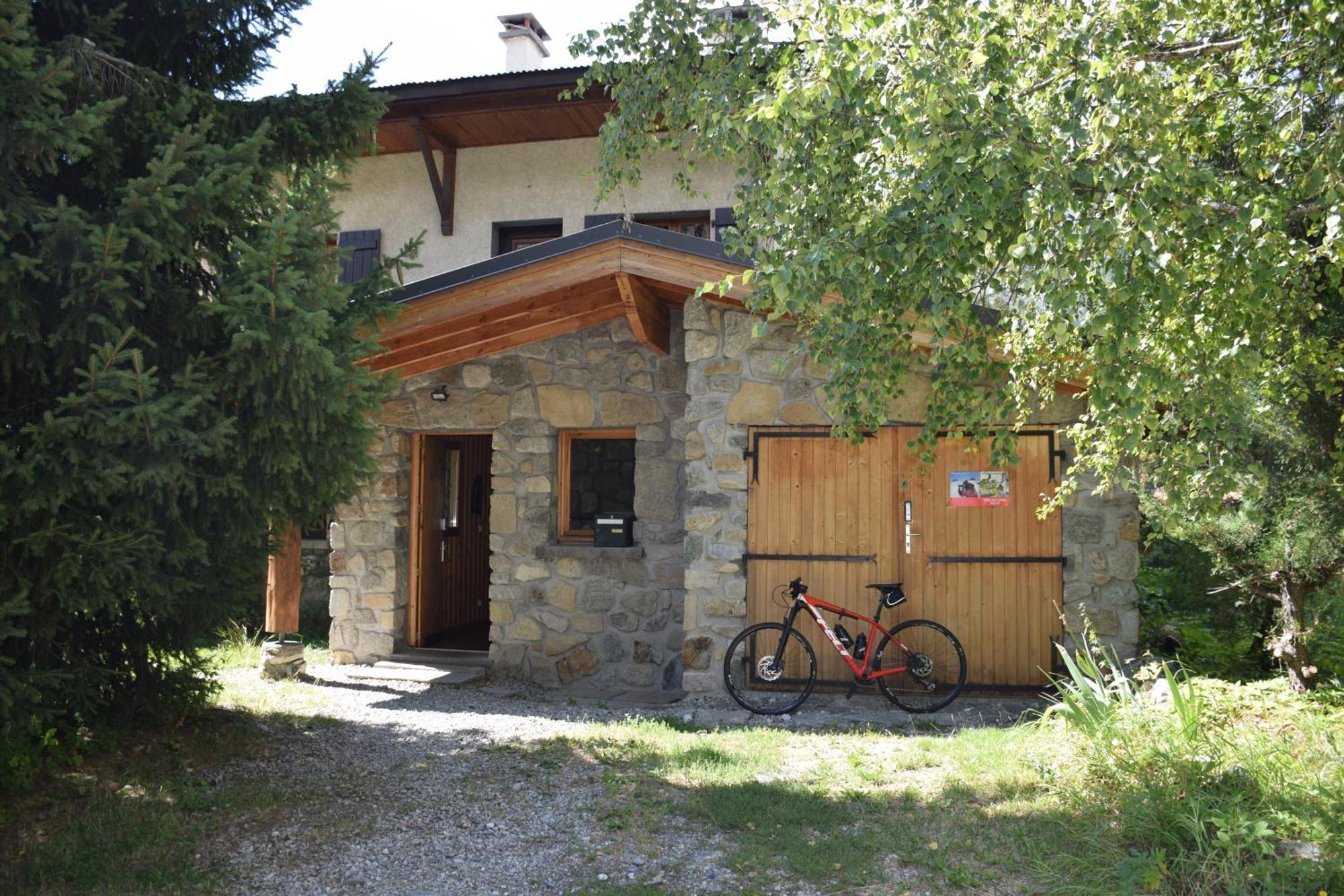 Chalet L Olan 15P Emplacement Exceptionnel Grand Terrain 莱德萨阿尔卑斯 外观 照片